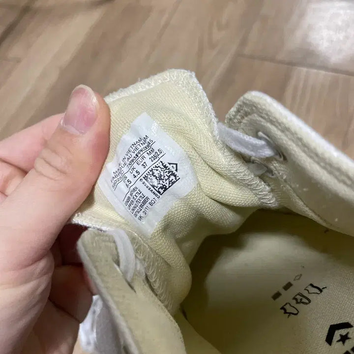 [BUNJANG] Converse Chuck Taylor Low Sneakers / 컨버스 척테일러 로우 스니커즈 단화 235-240