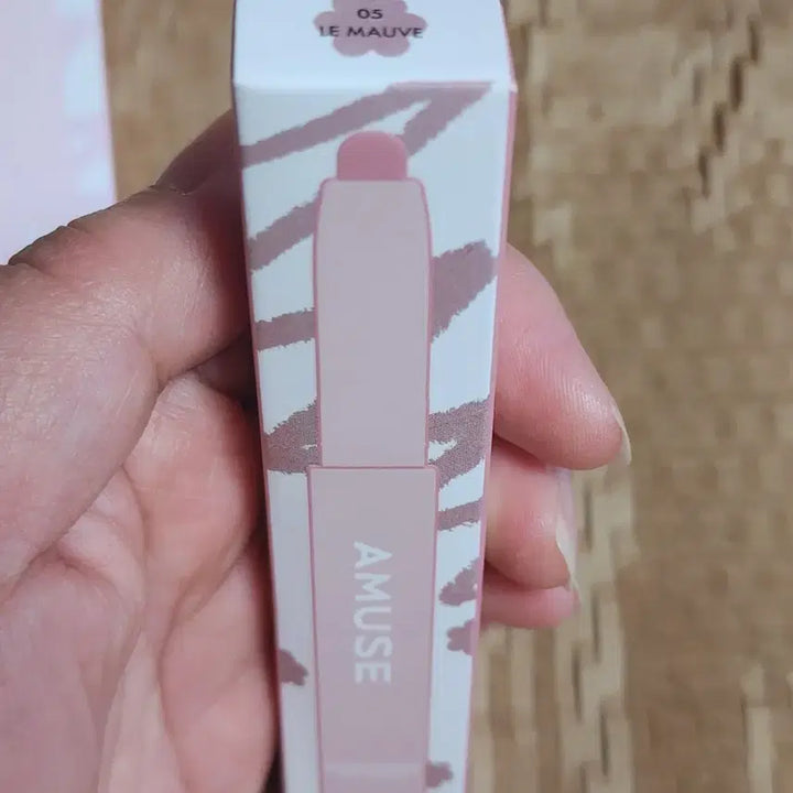 [SOLD OUT] 어뮤즈 에버래스팅 아이 펜슬 5호 르 모브 / 쿨톤