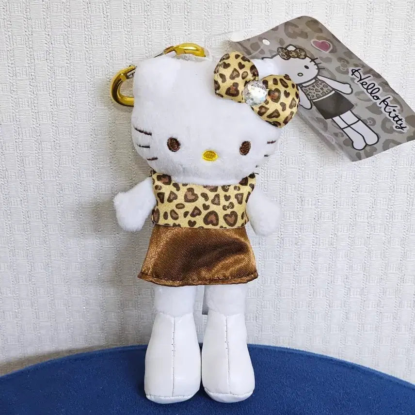 [BUNJANG] Sanrio Hello Kitty Long Legged Leopard Print Plush Charm / 산리오 헬로키티 롱다리키티 호피 인형 키링