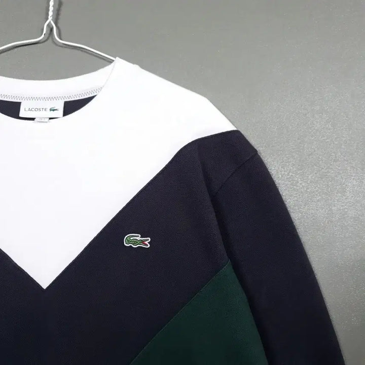 [BUNJANG] Lacoste V-Block Sweatshirt / 국내 100) 라코스테 신형 20FW 브이 컬러블럭 맨투맨 스웻셔츠