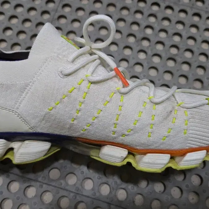 [BUNJANG] Balrop Tibat 2.0 Walking Shoes / 밸롭 워킹화 티바트2.0 (275~280)정가75000원 니트 운동화