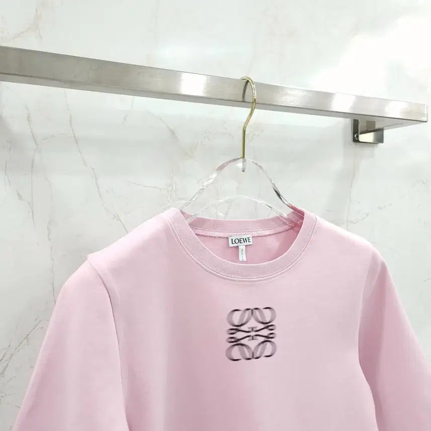[BUNJANG] Loewe Pixel Anagram Printing Crop T-Shirt / XS / 로에베 픽셀 아나그램 프린팅 크롭 반팔 티셔츠