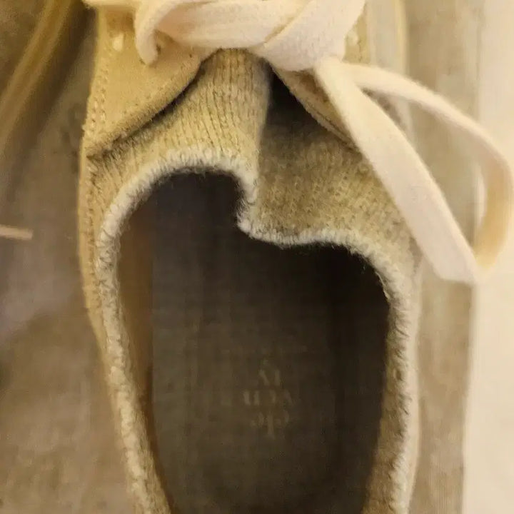 [BUNJANG] Suede Sneakers - Size 40 (265-270mm) / 회색 스웨이드 스니커즈 운동화
