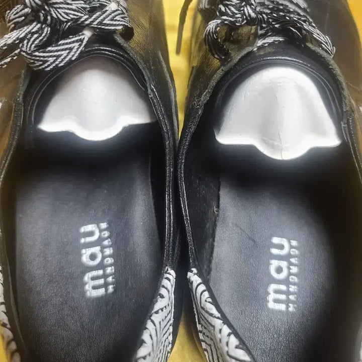 [BUNJANG] AMOU Black Leather Sneakers / AMOU 블랙 가죽 스니커즈:상태는최상입니다 275