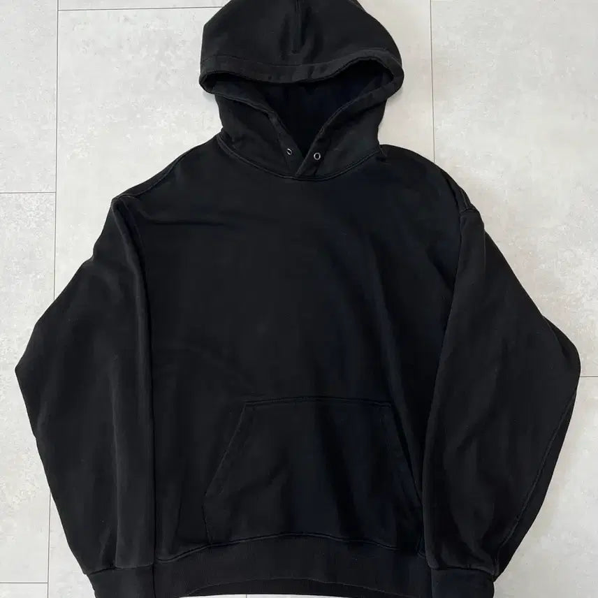 [BUNJANG] POLYTERU Loosed Sweat Hoodie Bleached Black / [2] 폴리테루 루즈드 스웻 후디 후드티 블리치드 블랙