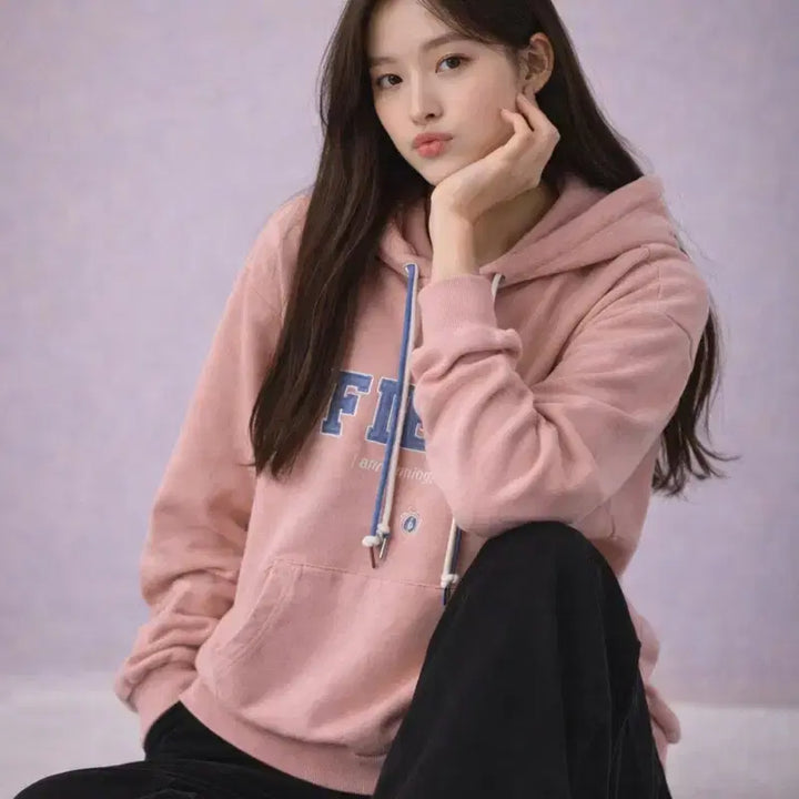 [BUNJANG] REGEN BOGEN Field Embroidered Hoodie (Pink) / [여자-90]레겐보겐 필드 자수 후드티