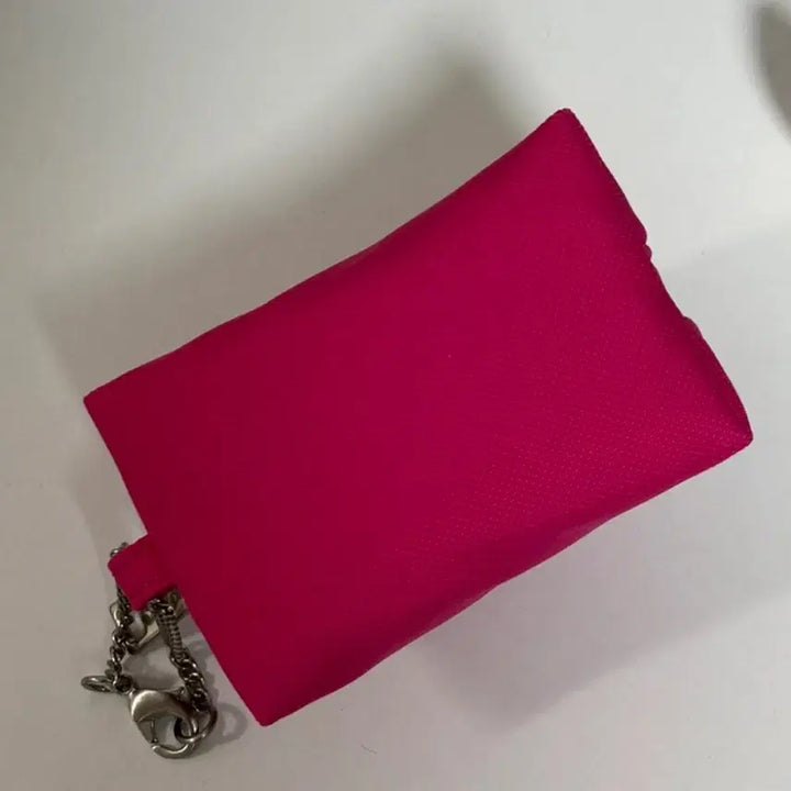 [BUNJANG] Minitmute Clo Pouch Keyring / 미닛뮤트 클로 파우치 키링 (1회 착용)