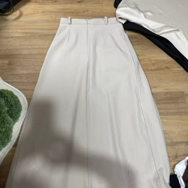 [BUNJANG] Long Pleated Skirt / 롱 플리츠 스커트