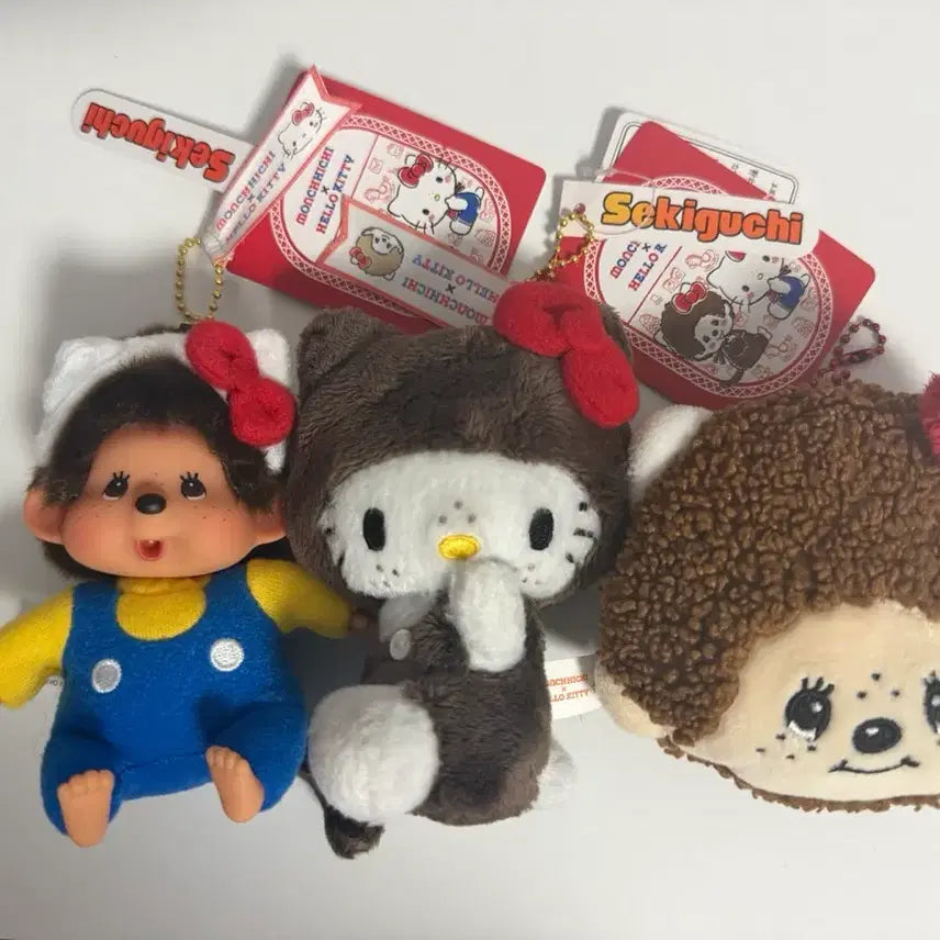 [BUNJANG] Hello Kitty Monchhichi Keyring Bundle Set / 헬로키티 몬치치 키링 일괄 양도합니다!