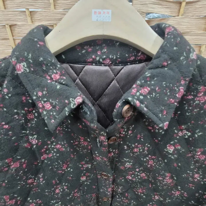 [BUNJANG] Flower Quilting Jacket / (새상품- 마지막 1장) 플라워 퀼팅 자켓/ 누빔자켓