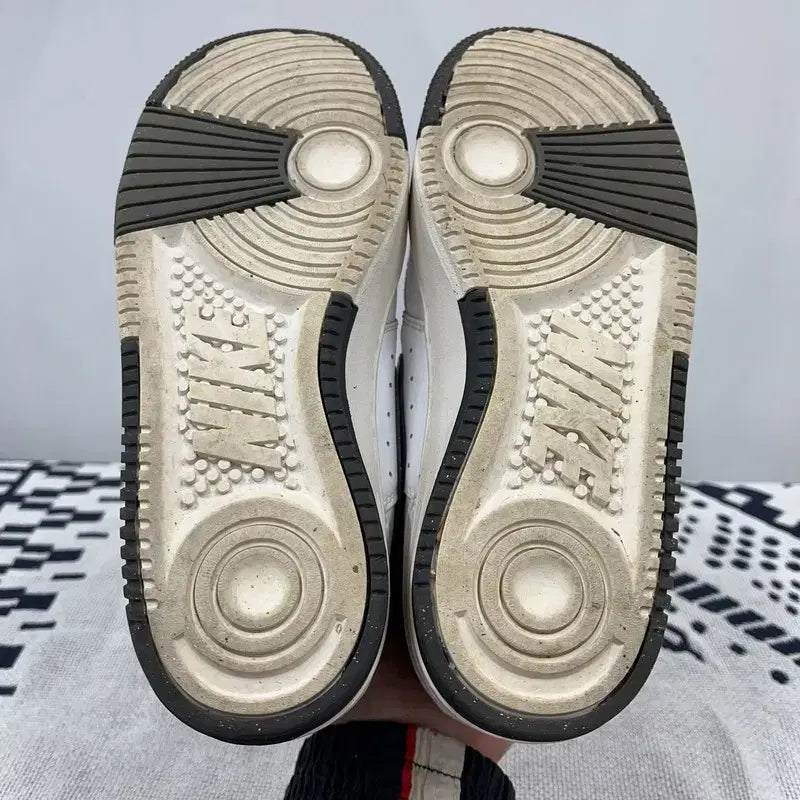 [BUNJANG] Nike Gamma Force Sneakers Shoes 225 / 나이키 감마포스 스니커즈 신발 운동화 225 E02030