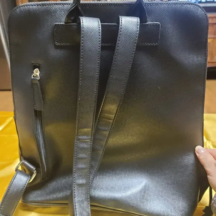 [BUNJANG] Anne Klein Black Backpack / 앤클라인 블랙 백팩:큽니다 노트북들어가고다용도로 좋아요