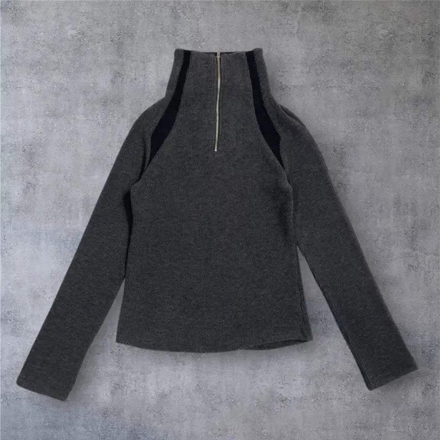[BUNJANG] Matin Kim Charcoal High-Neck Raglan Half-Zip Knit / 마뗑킴 Matin Kim 차콜 하이넥 래글런 하프집업 니트