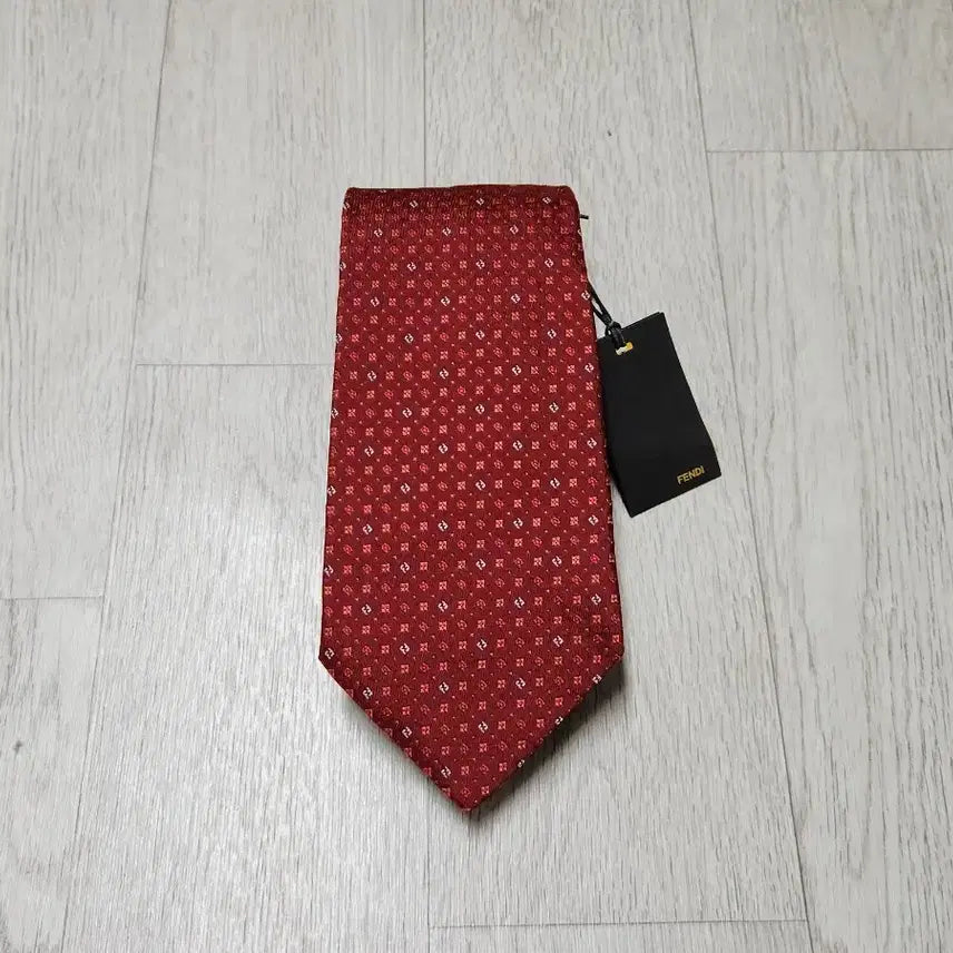 [BUNJANG] Fendi Necktie / 펜디 정품 새상품 낵타이