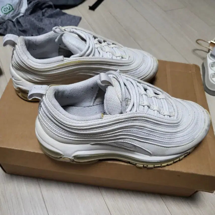 [BUNJANG] Nike Air Max 97 White Sneakers / 나이키 에어맥스 97 화이트 225mm 상태좋음