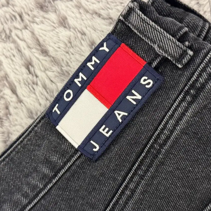 [BUNJANG] Tommy Jeans Skater Carpenter Black Denim 32 / 타미진스 스케이터 카펜터 흑청 32