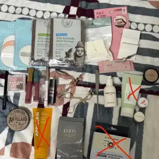 [BUNJANG] Ablly Various Clothes / 에이블리 옷 전부 4000원(뒷장많음)