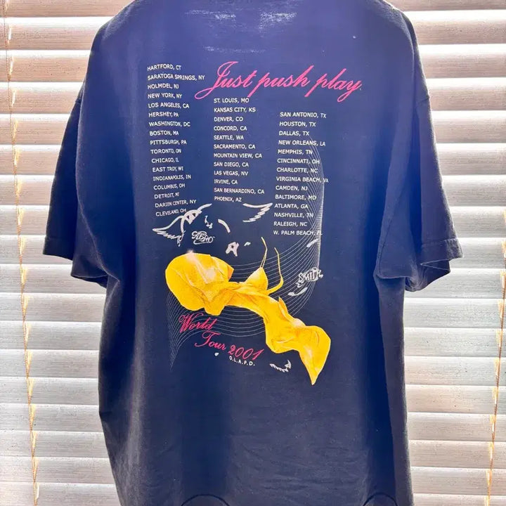 [BUNJANG] Aerosmith x Hajime Sorayama Collaboration Graphic T-Shirt / [XXL] 에어로스미스 X 소라야마 밴드티