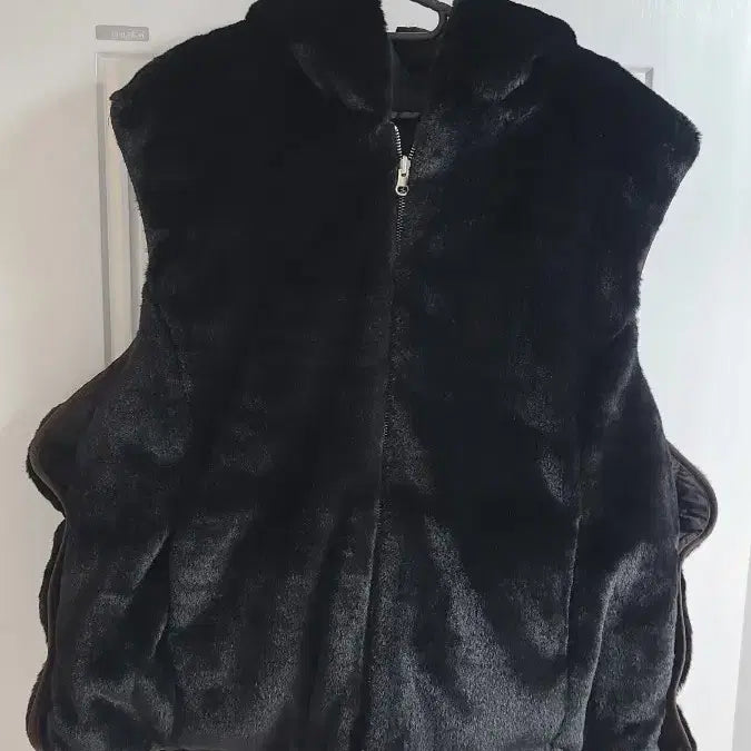 [BUNJANG] Reversible Mink Quilted Vest (88-99) / 새상품 빅사이즈 리버시블 밍크 누빔조끼(88-99)