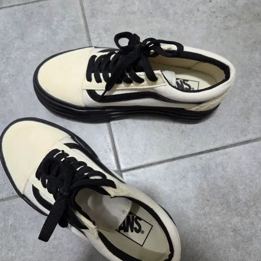 [BUNJANG] Vans Old Skool Black Sole Platform Shoes / 반스 올드스쿨 블랙솔 플랫폼 225mm
