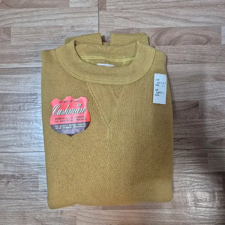 [BUNJANG] Cushman Set-in Sleeve Sweatshirt (Mustard) / 쿠쉬맨 스웻 셋 인 슬리브(골드)