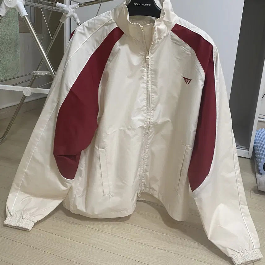 [BUNJANG] T1 Membership Windbreaker Size 1 / t1 티원 멤버십 바람막이 1사이즈 판매합니다