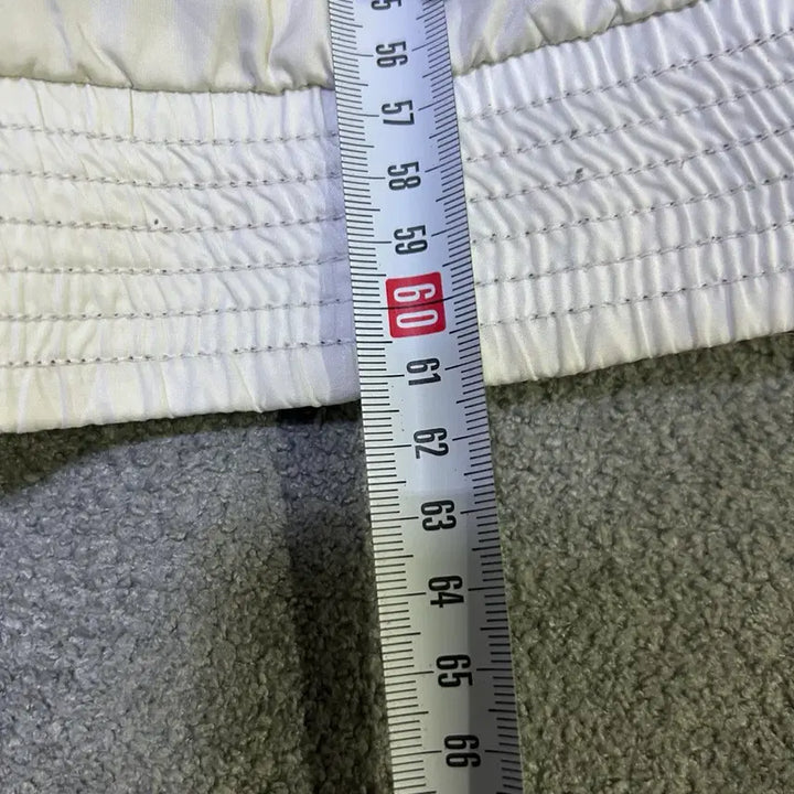 [BUNJANG] Nike White/Burgundy Windbreaker Jacket (M) / 나이키 화이트/버건디 바람막이 자켓 m