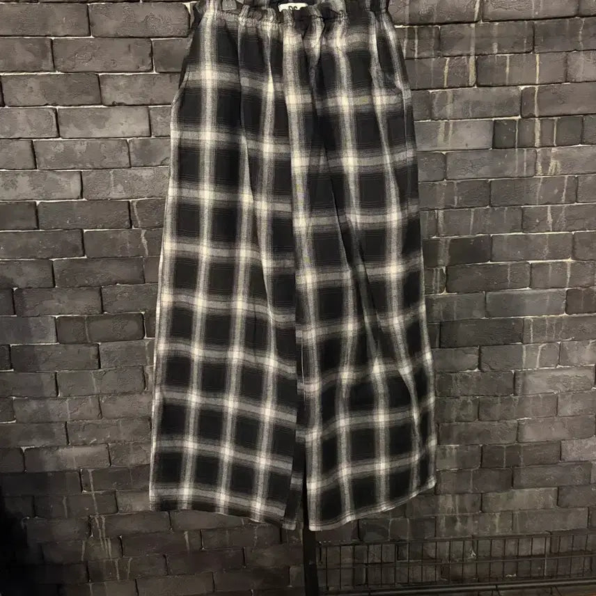 [SOLD OUT] [중고/free] 남자 체크 고무줄밴드 체크바지