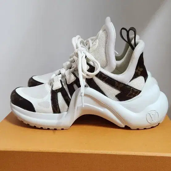 [BUNJANG] Louis Vuitton Archlight Sneakers / (36/230)루이비통신발 아치라이트 루이비통운동화 스니커즈