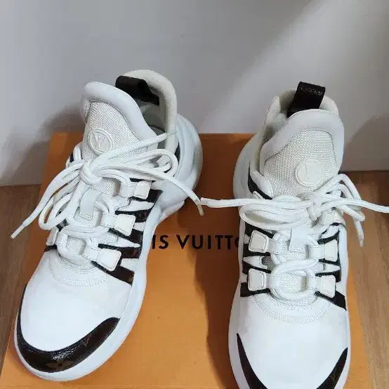 [BUNJANG] Louis Vuitton Archlight Sneakers / (36/230)루이비통신발 아치라이트 루이비통운동화 스니커즈