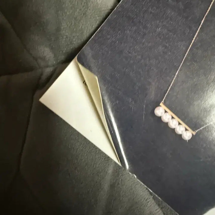 [BUNJANG] PLAVE Cosmopolitan Postcard / 플레이브 코스모폴리탄 A형 엽서 포함 판매해요!