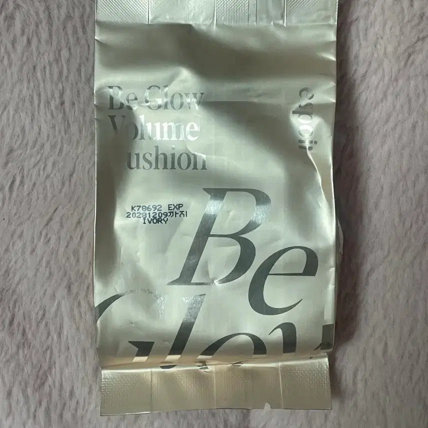 [BUNJANG] Espoir Be Glow Volume Cushion Ivory / 미개봉새상품)에스쁘아 비글로우 볼륨 쿠션 아이보리