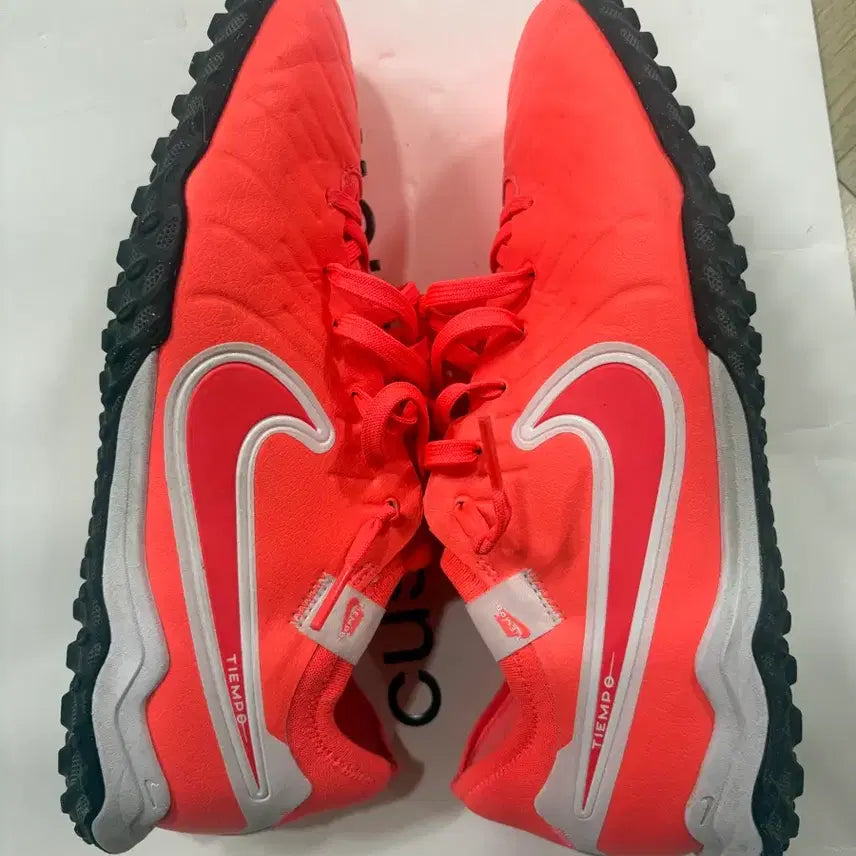 [SOLD OUT] 티엠포 레전드 10 프로 tf 260