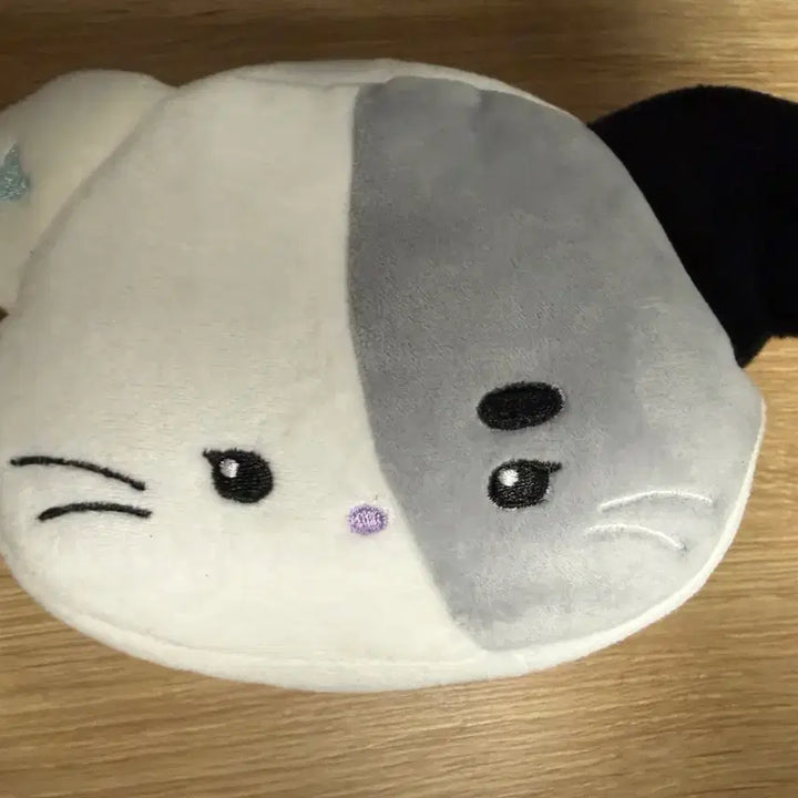 [BUNJANG] Xdinary Heroes Jungsu Pouch / 엑몬즈 냥듀 파우치 엑디즈 정수