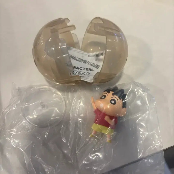 [BUNJANG] Crayon Shin-chan x Sanrio Collaboration Figure / 짱구 콜라보 짱구 가챠