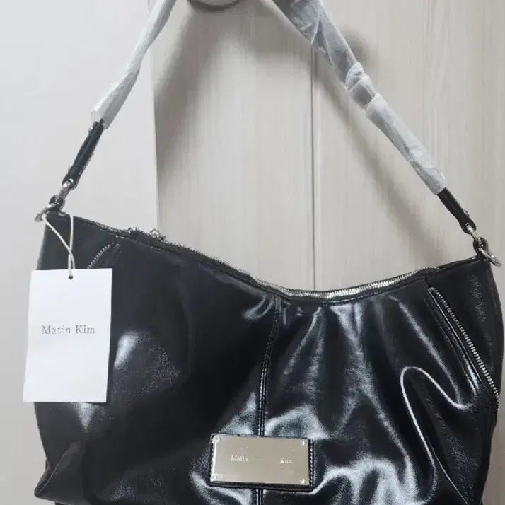 [BUNJANG] Matinkim Side Zipper Shoulder Bag Black / 마뗑킴 사이드 지퍼 숄더백 블랙