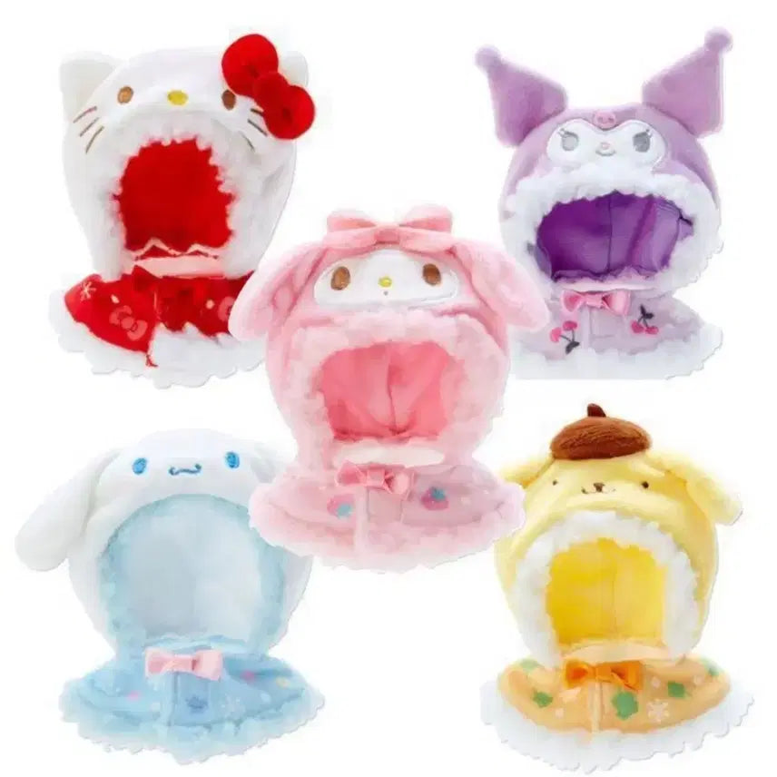 [BUNJANG] Sanrio Winter Holiday Dress-up Kitty Cape / 산리오 윈터 홀리데이 케이프, 키티 케이프, 드레스업 키티