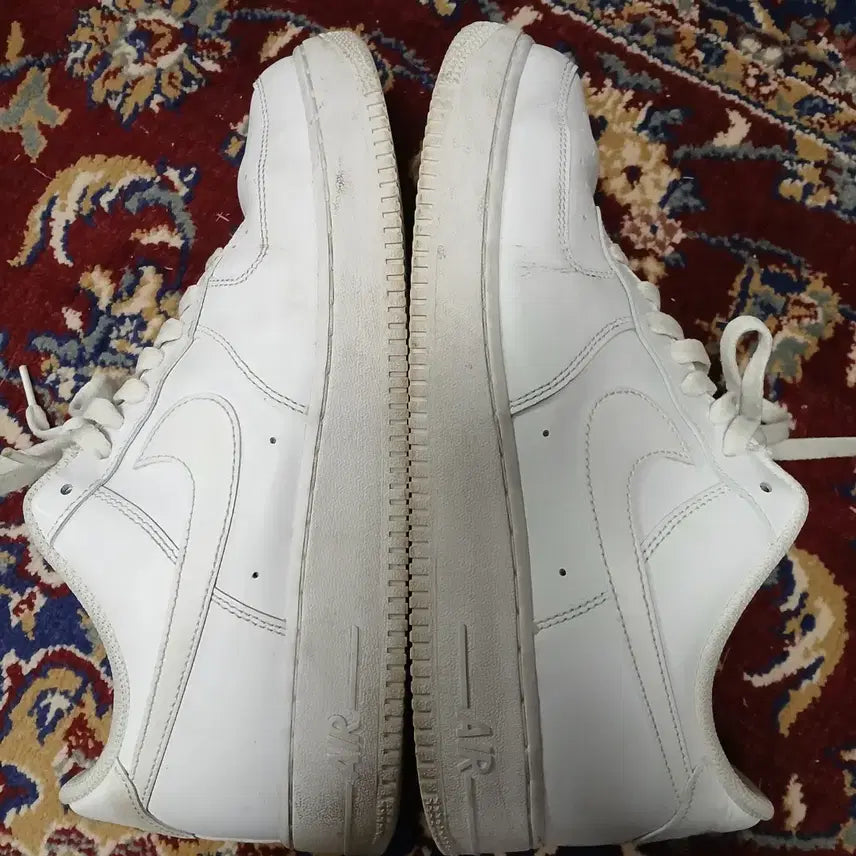 [BUNJANG] Nike Air Force 1 White Sneakers / (295) 나이키 에어포스1 화이트 올흰