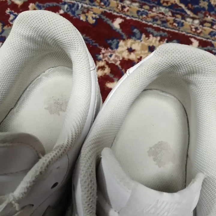 [BUNJANG] Nike Air Force 1 White Sneakers / (295) 나이키 에어포스1 화이트 올흰