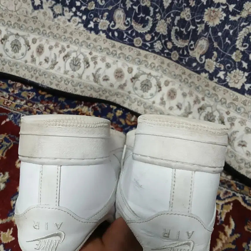 [BUNJANG] Nike Air Force 1 White Sneakers / (295) 나이키 에어포스1 화이트 올흰