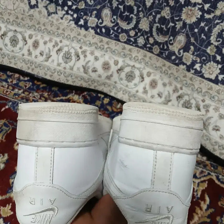 [BUNJANG] Nike Air Force 1 White Sneakers / (295) 나이키 에어포스1 화이트 올흰