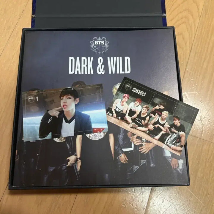 방탄소년단 DARK&WILD 앨범 + V 포토카드