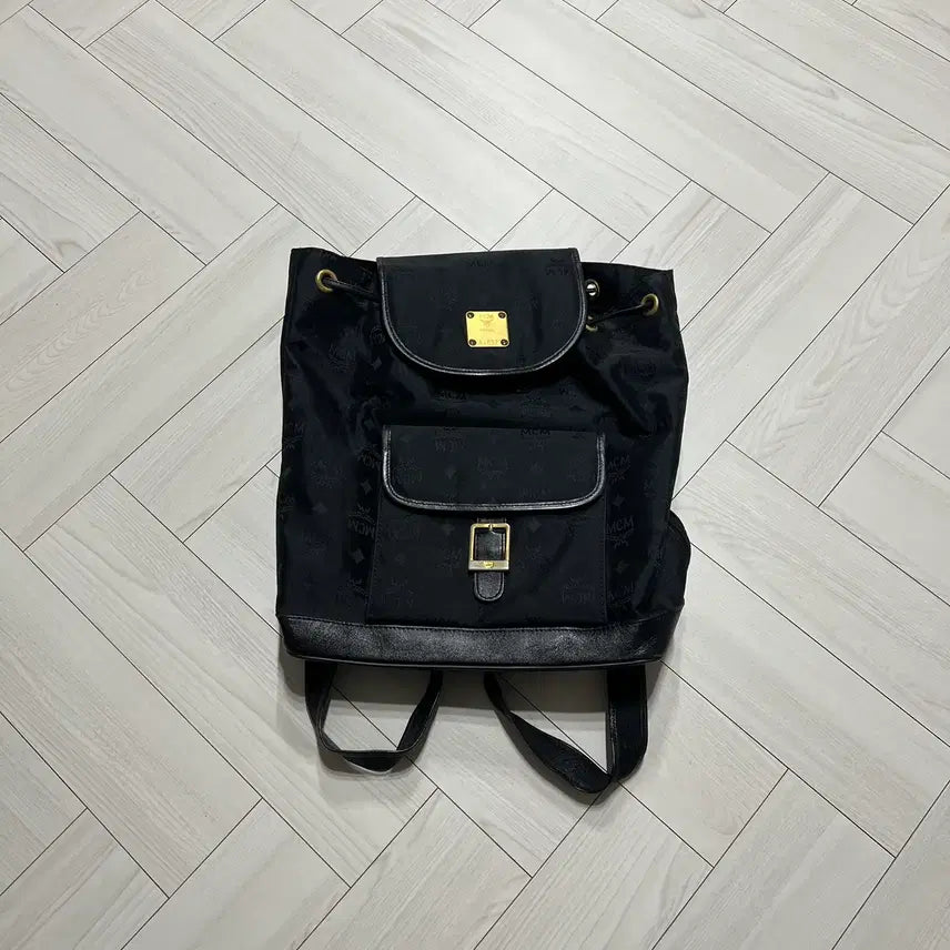 [BUNJANG] MCM Backpack / [MCM] 엠씨엠 백팩