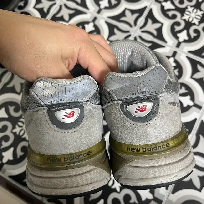[BUNJANG] New Balance 990v4 Grey Sneakers / 뉴발란스 990v4 그레이 운동화