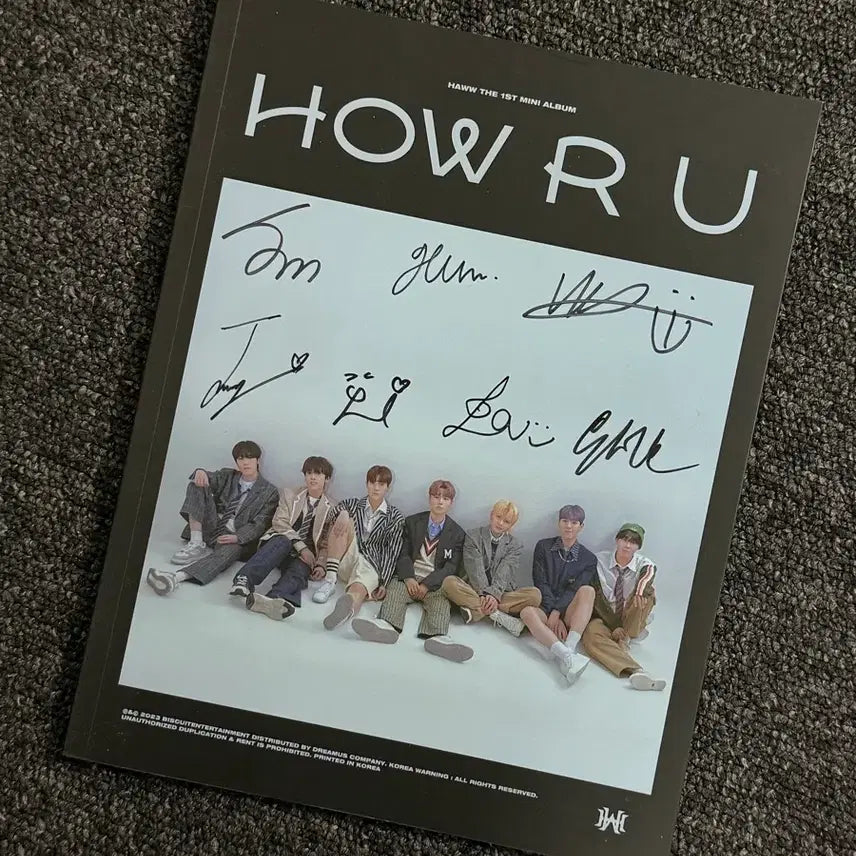 [BUNJANG] Hwanguri Signed Album / HAWW HOW R U 싸인 앨범 판매합니다.