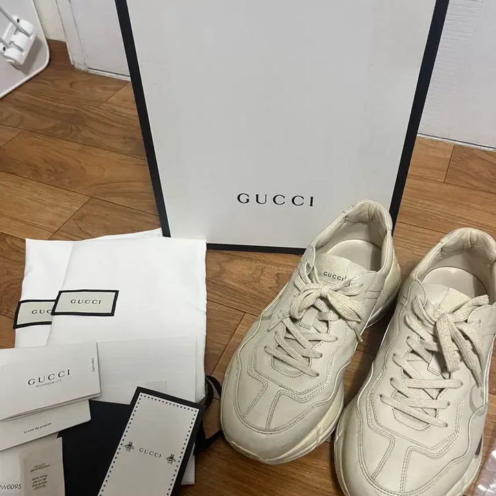 [BUNJANG] Gucci Rhyton Logo Sneakers / 구찌 라이톤 띠로고 8