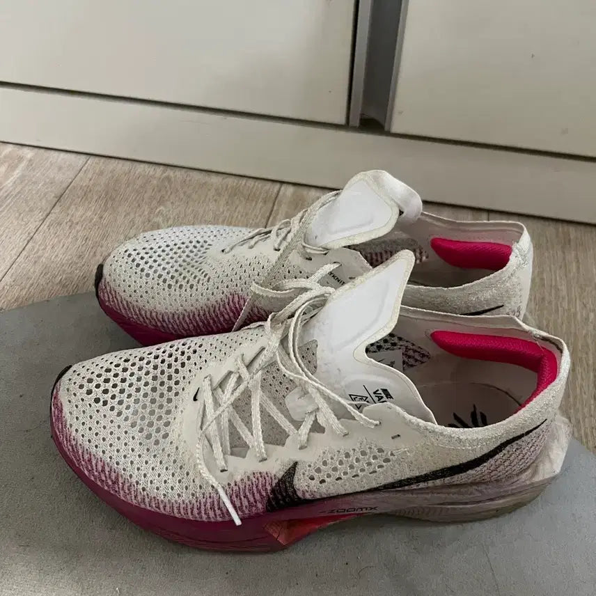 [BUNJANG] Nike ZoomX Vaporfly NEXT% Running Shoes 265mm / 나이키 줌X 베이퍼플라이 넥스트% 런닝화 265mm