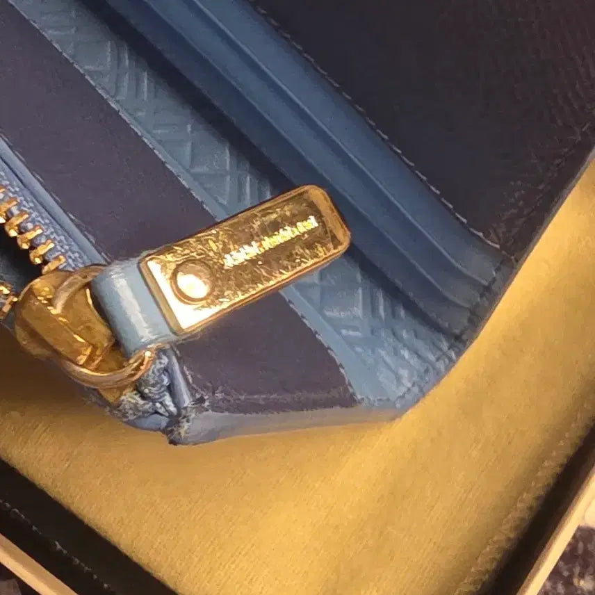 [BUNJANG] Burberry Blue Zipped Card Wallet Full Set / 정품) 버버리 블루 지퍼 카드지갑 풀세트