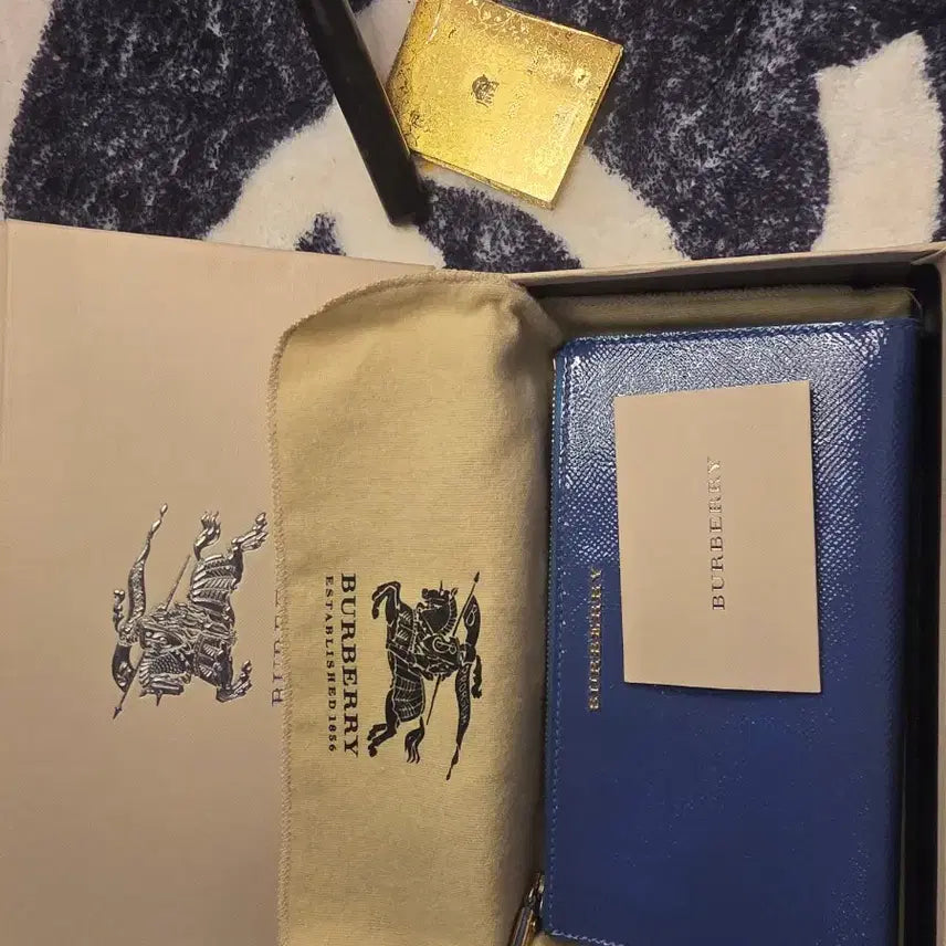 [BUNJANG] Burberry Blue Zipped Card Wallet Full Set / 정품) 버버리 블루 지퍼 카드지갑 풀세트