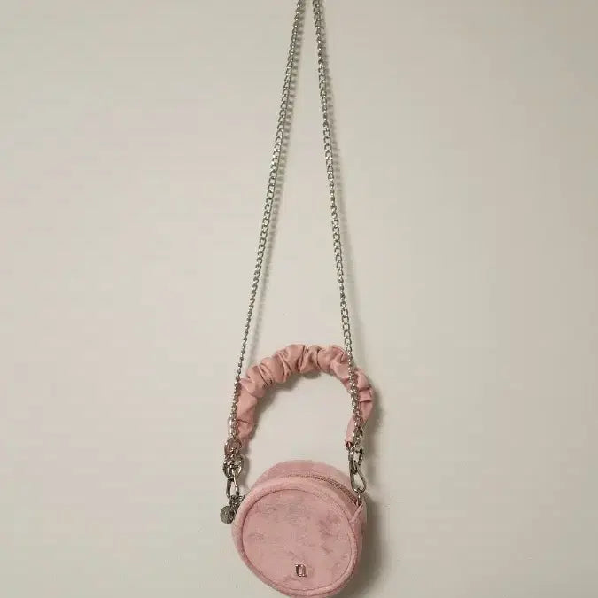 [BUNJANG] ANOUK Pink Round Chain Crossbody Bag / 어노브 핑크 원형 체인 크로스백